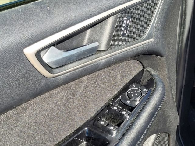 Used 2017 Ford Edge SEL FWD image 26