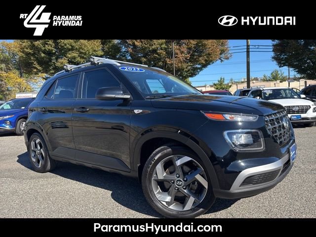 Certified 2023 Hyundai Venue SEL image 1