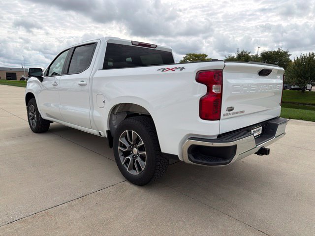 Used 2025 Chevrolet Silverado 1500 LT AWD/4WD image 8