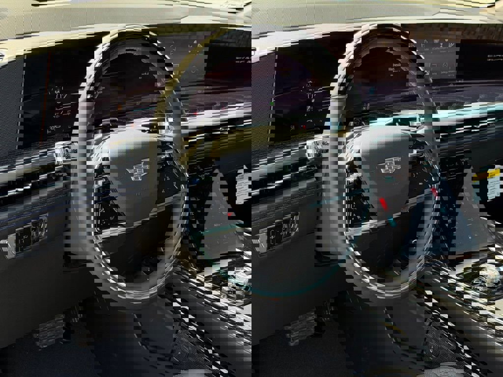 New 2026 Cadillac Escalade IQ Sport 1 w/ LPO, ONYX Package image 22