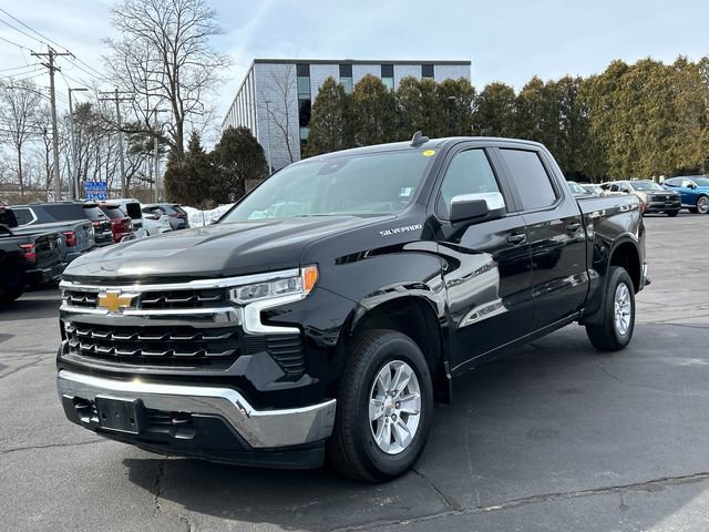 Used 2025 Chevrolet Silverado 1500 LT AWD/4WD image 5