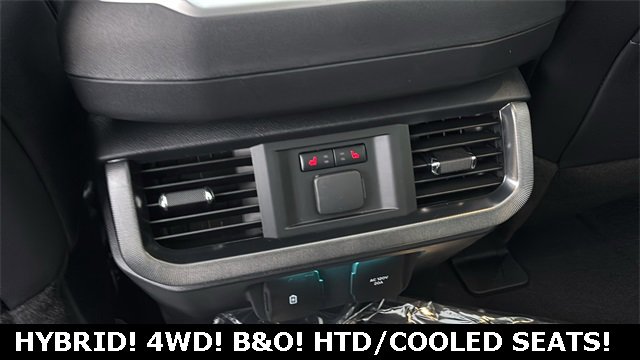 New 2025 Ford F150 Platinum w/ Equipment Group 702A High image 28