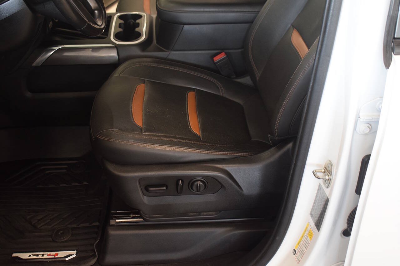 Used 2020 GMC Sierra 2500 AT4 w/ AT4 Premium Package AWD/4WD image 39