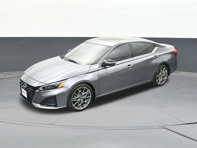 Used 2023 Nissan Altima 2.0 SR FWD image 66
