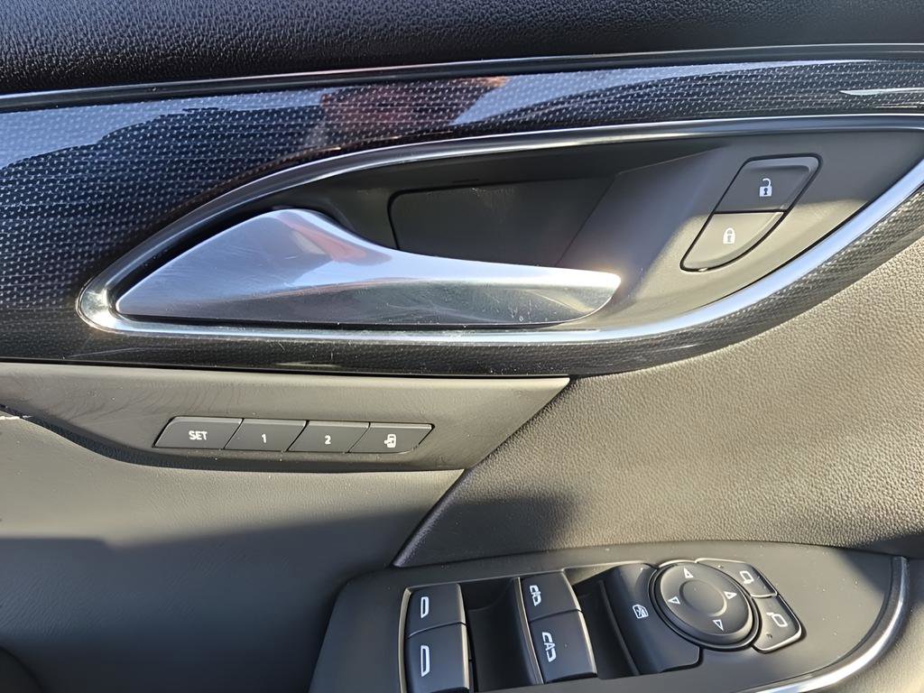 Certified 2021 Buick Envision Essence image 23
