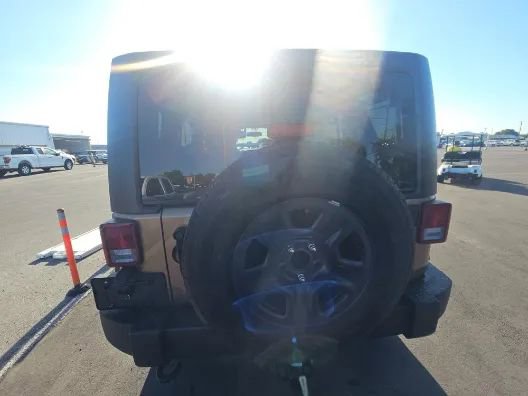 Used 2015 Jeep Wrangler Unlimited Sport w/ Quick Order Package 24S AWD/4WD image 3