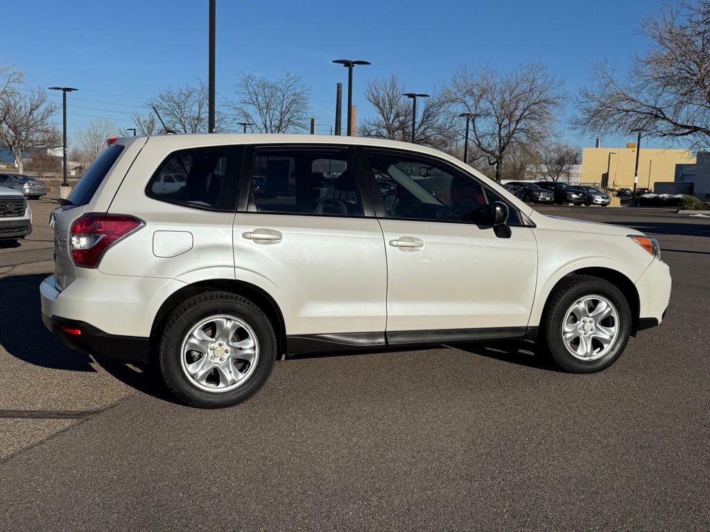 Used 2014 Subaru Forester 2.5i image 3