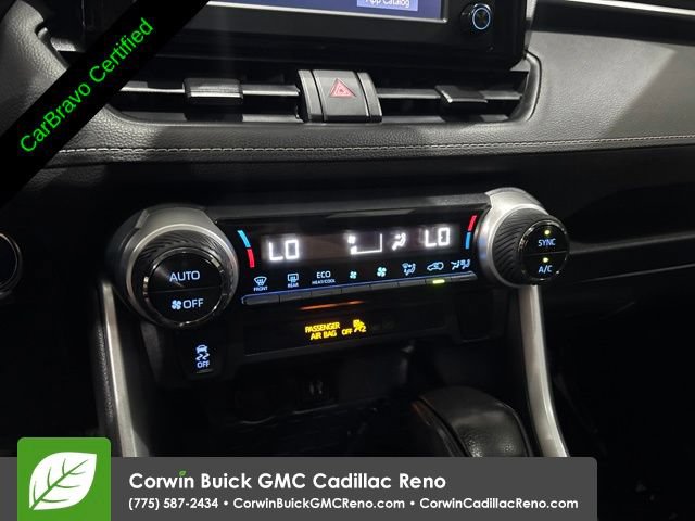 Used 2019 Toyota RAV4 XLE w/ Carpet Mat Package AWD/4WD image 27
