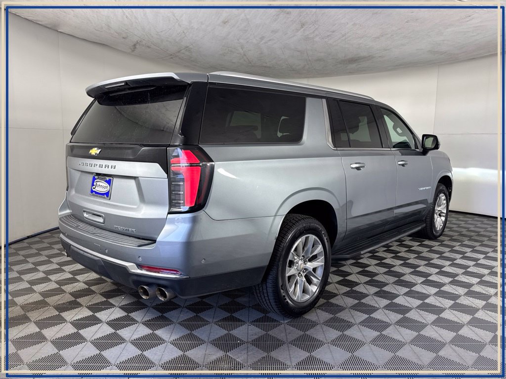 Certified 2025 Chevrolet Suburban Premier AWD/4WD image 6