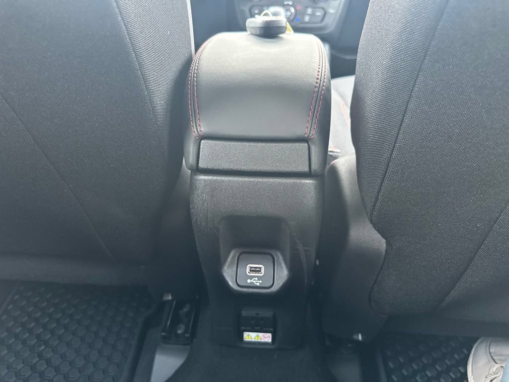 Used 2022 Jeep Renegade Trailhawk AWD/4WD image 32