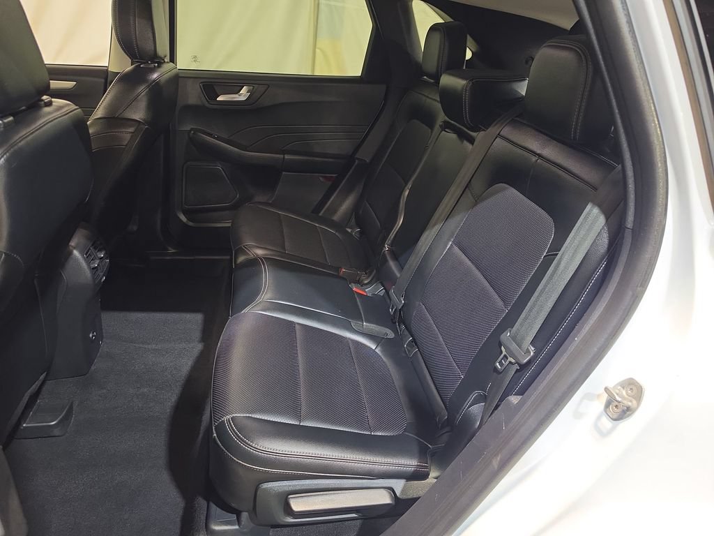 Used 2022 Ford Escape SEL AWD/4WD image 23