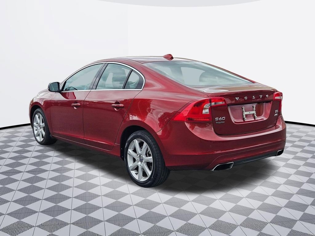 Used 2016 Volvo S60 T5 Premier w/ Climate Package AWD/4WD image 4