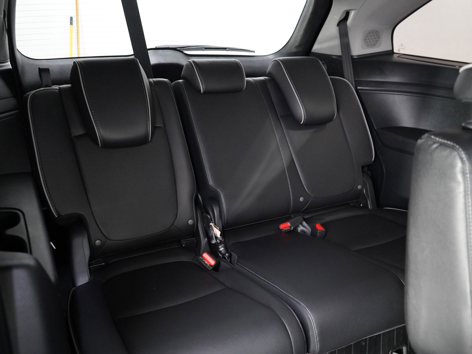 Used 2023 Honda Odyssey Elite image 13