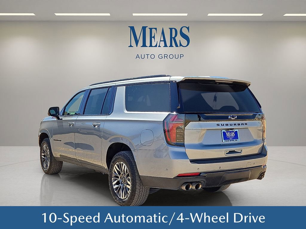 Used 2025 Chevrolet Suburban Z71 AWD/4WD image 4