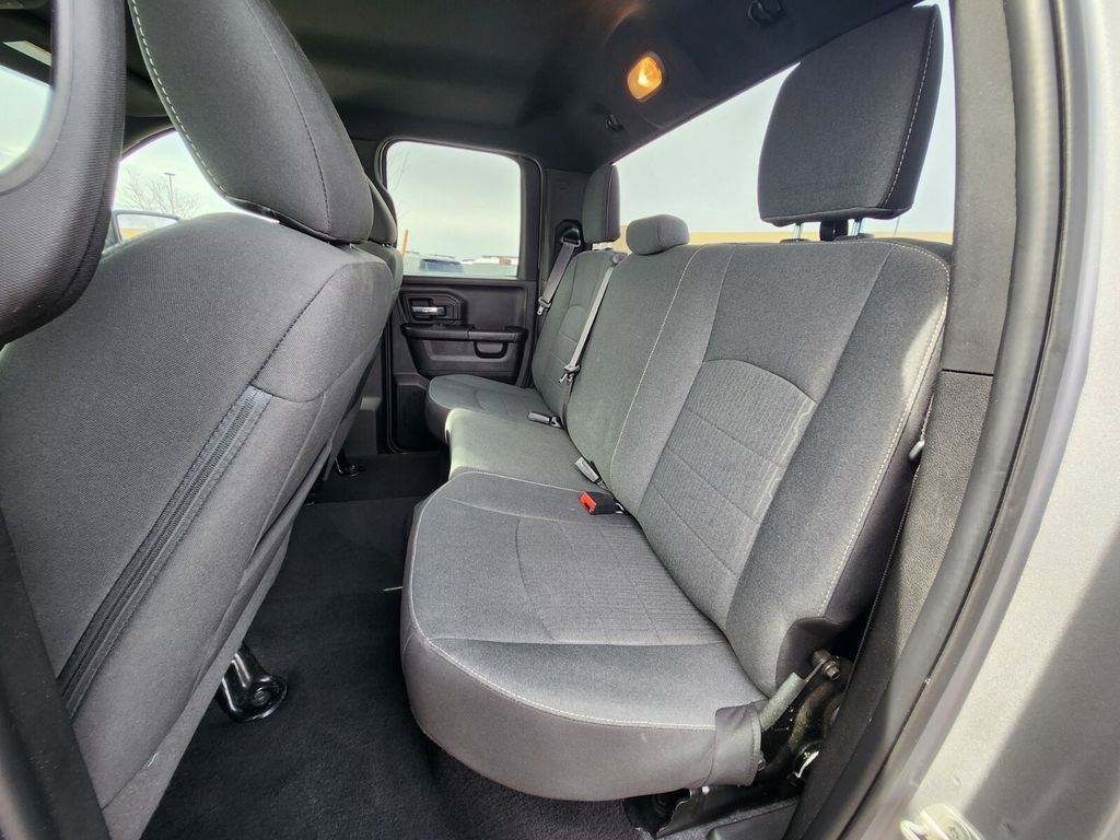 Used 2023 RAM 1500 Classic Warlock image 11