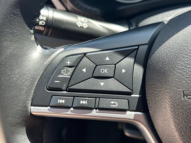 Used 2022 Nissan Sentra SV FWD image 25