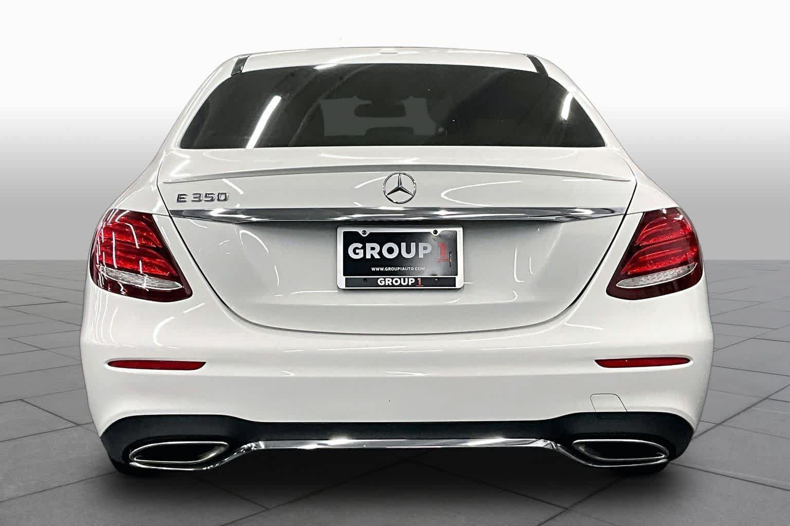 Used 2020 Mercedes-Benz E 350 Sedan image 4