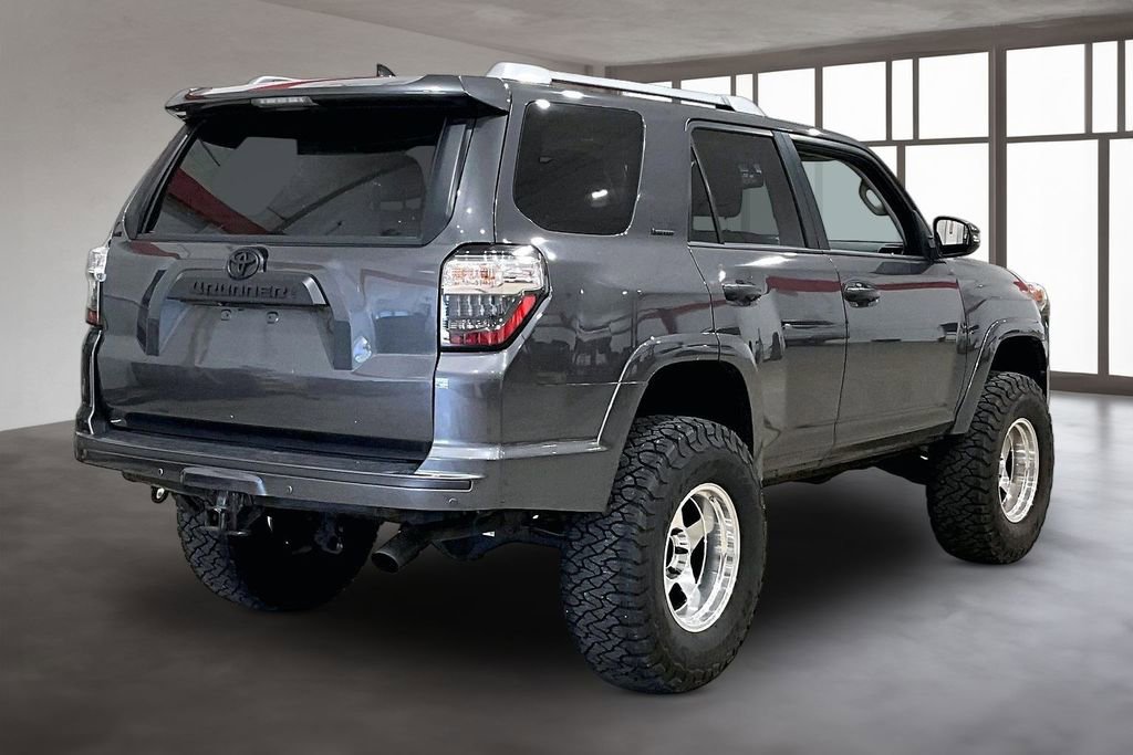 Used 2015 Toyota 4Runner Limited AWD/4WD image 2