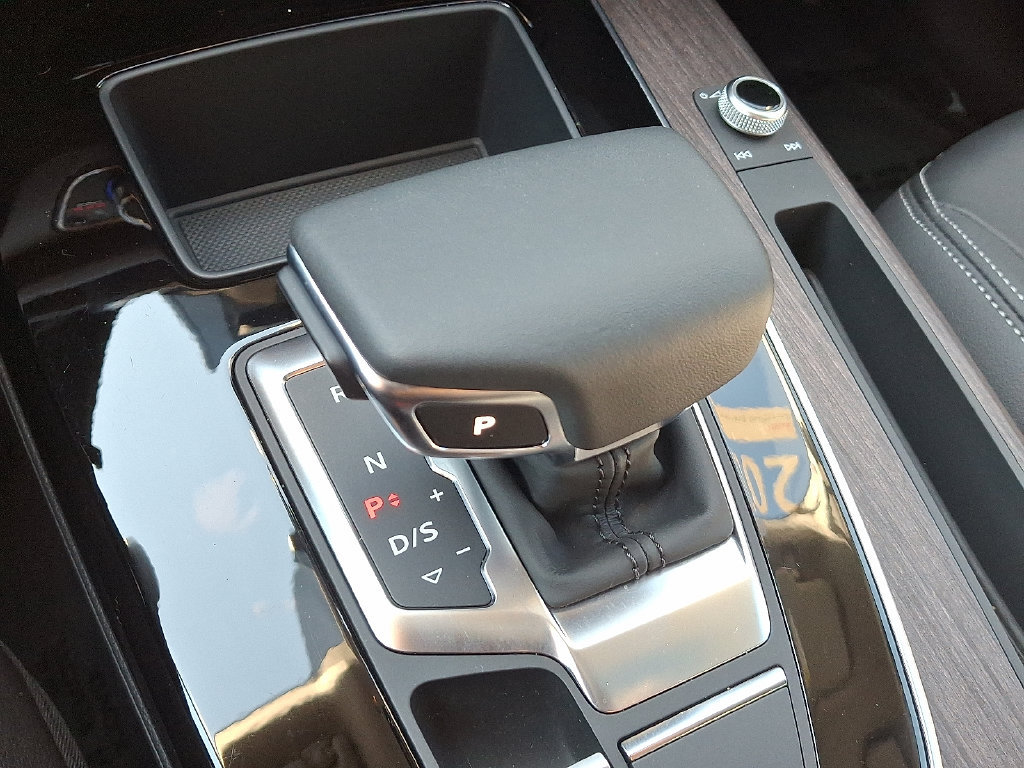Certified 2023 Audi Q5 2.0T Premium AWD/4WD image 16