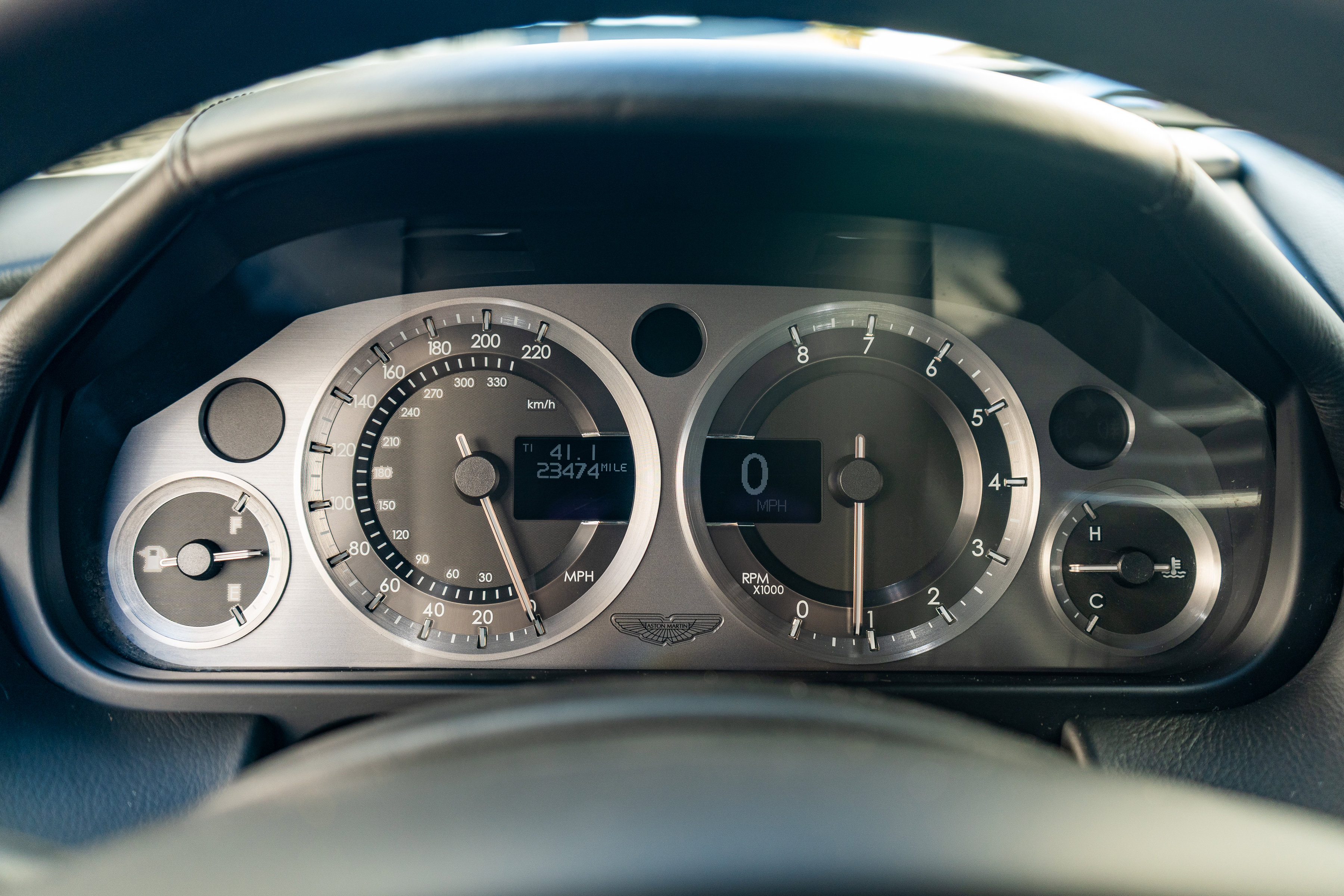 Used 2009 Aston Martin DB9 Volante image 15