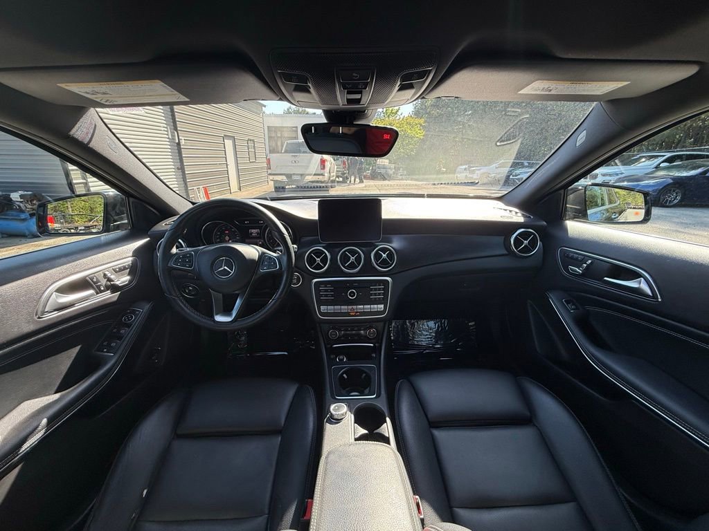 Used 2018 Mercedes-Benz GLA 250 4MATIC image 9