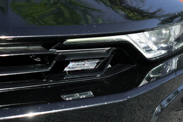 Used 2020 Chevrolet Camaro SS image 41
