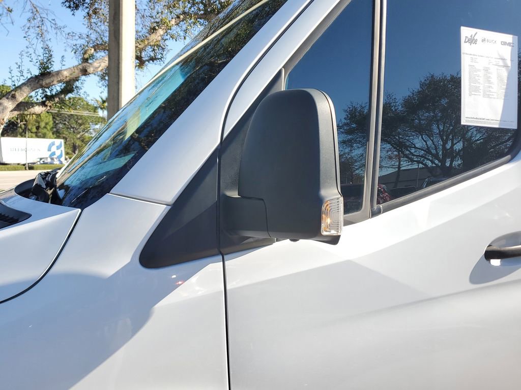 Used 2023 Mercedes-Benz Sprinter 2500 image 12