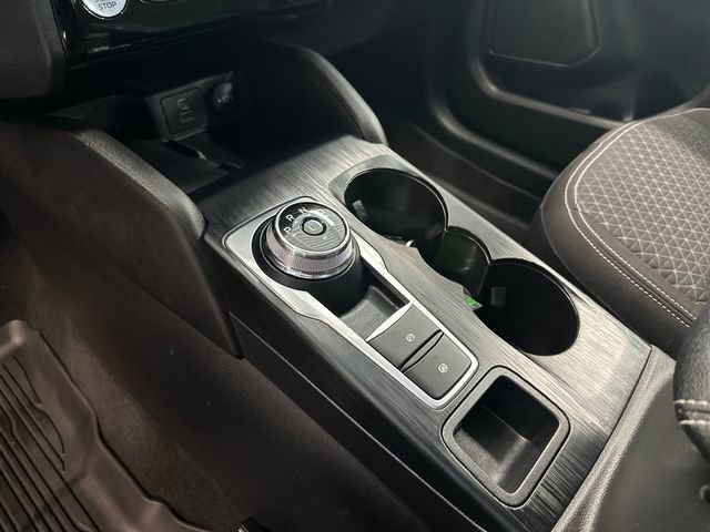 Used 2023 Ford Escape Active w/ Tech Pack #2 AWD/4WD image 31