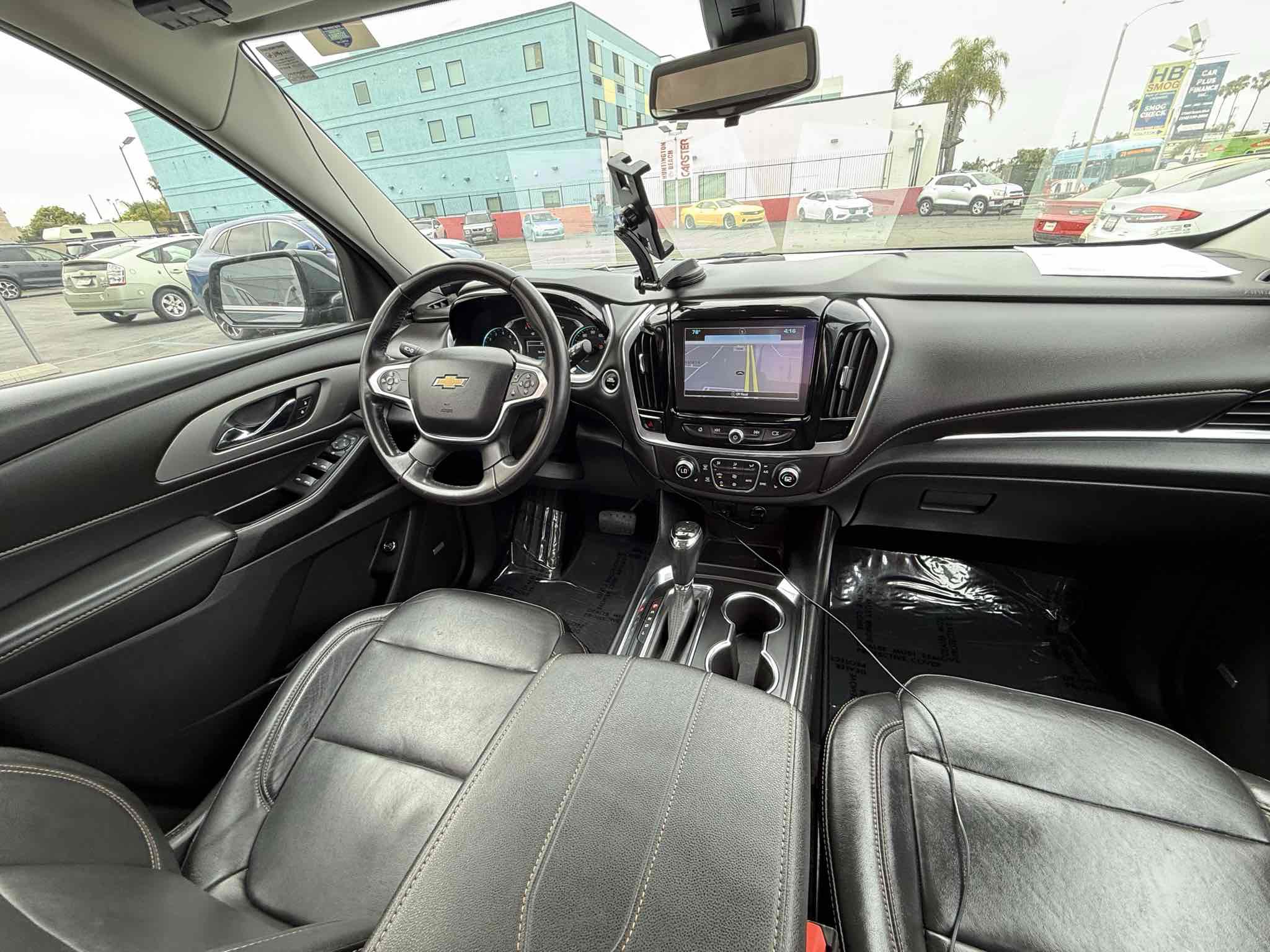 Used 2018 Chevrolet Traverse LT image 45