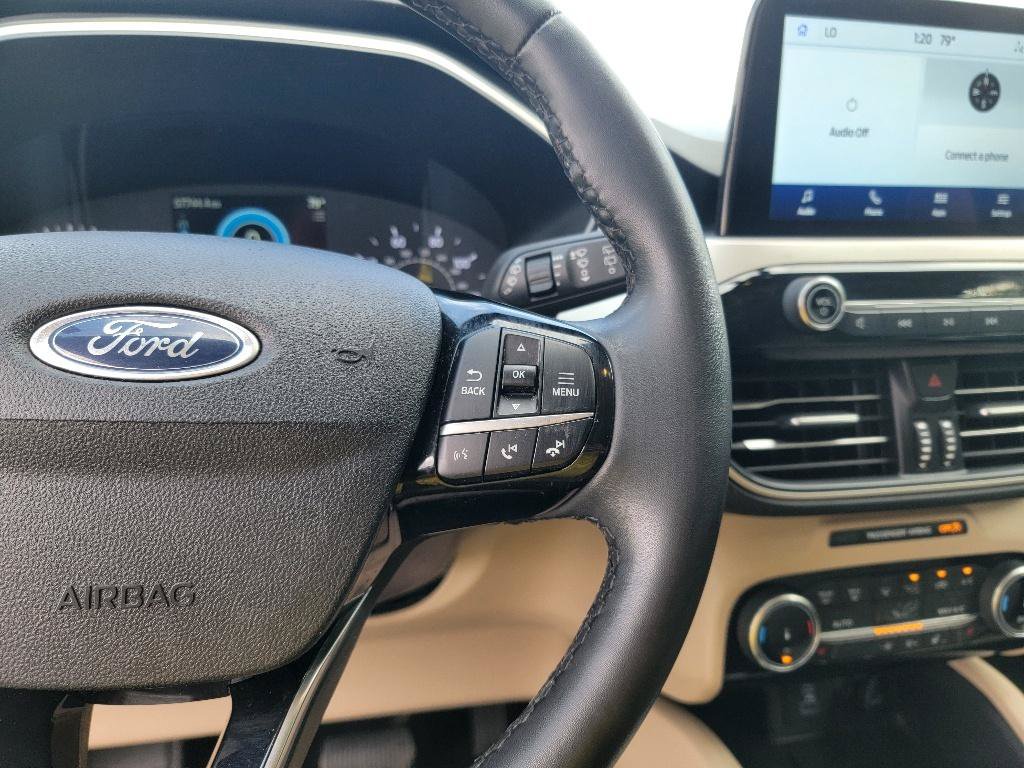 Used 2022 Ford Escape SEL FWD image 16
