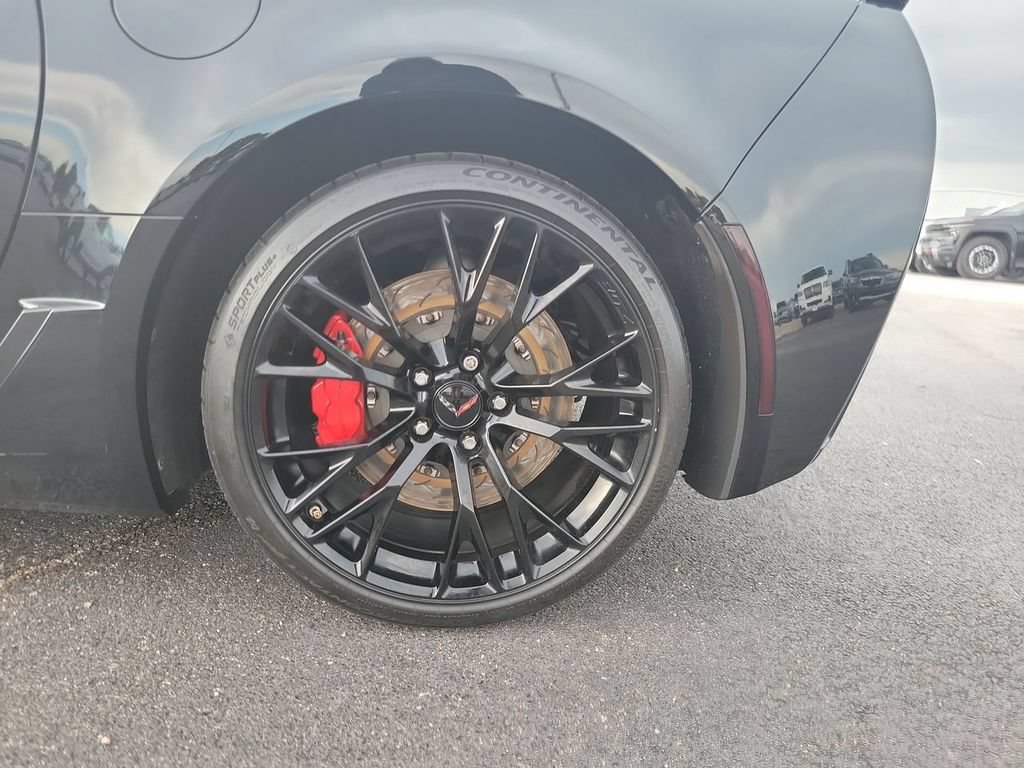 Certified 2019 Chevrolet Corvette Z06 RWD image 28