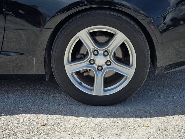 Used 2018 Chevrolet Camaro LS RWD image 5