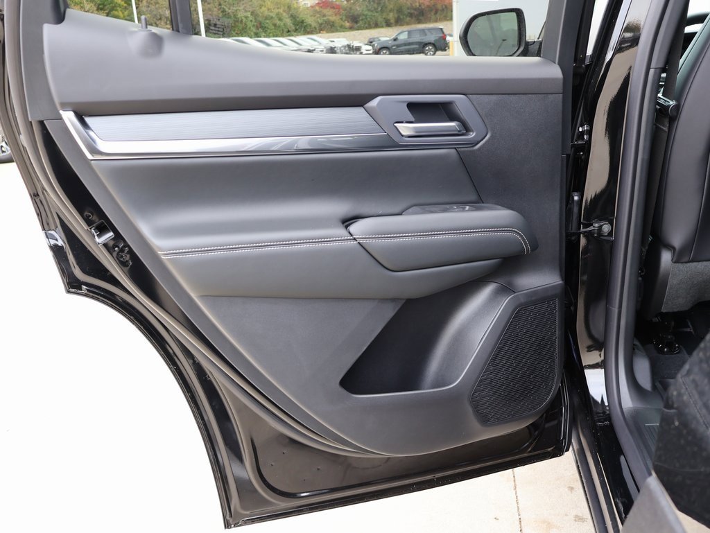 New 2026 GMC Terrain Elevation w/ Elevation Premium Package image 25