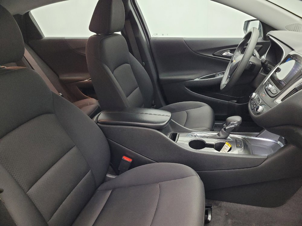 Used 2024 Chevrolet Malibu LT image 21