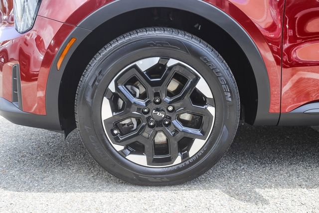 Certified 2024 Kia Sorento S w/ Panoramic Sunroof Package FWD image 13