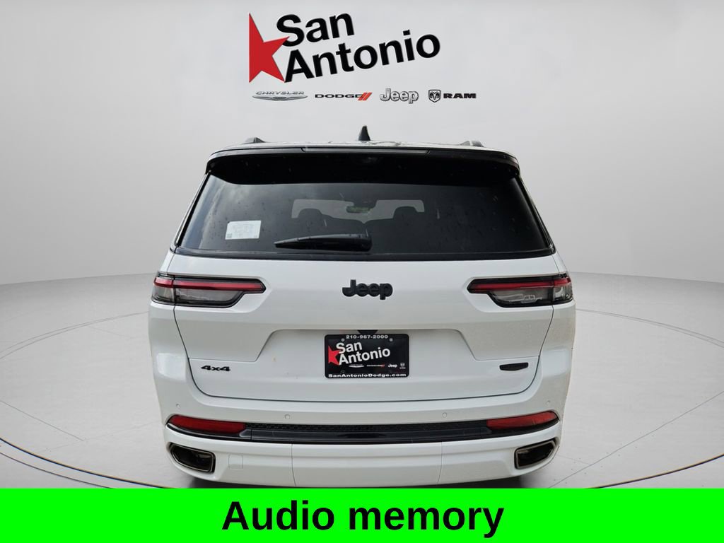 Used 2024 Jeep Grand Cherokee L Summit w/ Advanced Protech Group IV AWD/4WD image 7