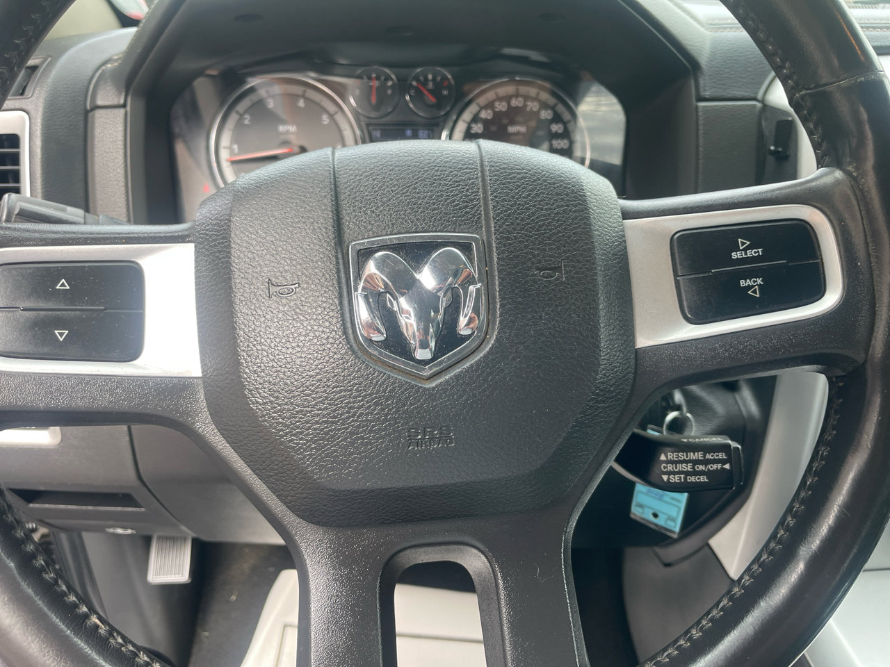 Used 2010 Dodge Ram 1500 Truck Sport image 23