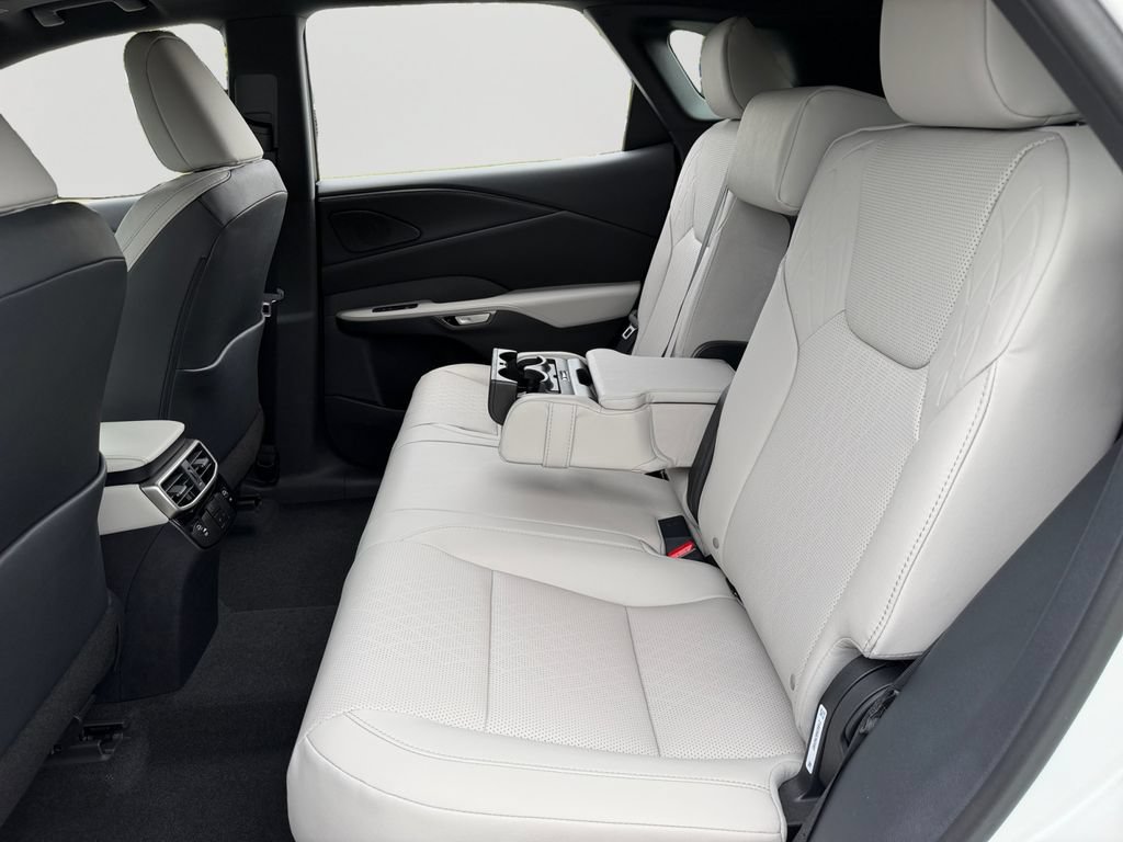 New 2026 Lexus RX 350 w/ Convenience Package AWD/4WD image 8