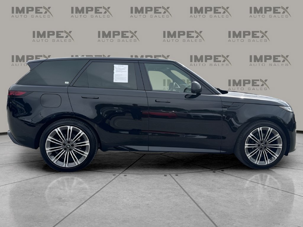 Used 2024 Land Rover Range Rover Sport Dynamic SE AWD/4WD image 6