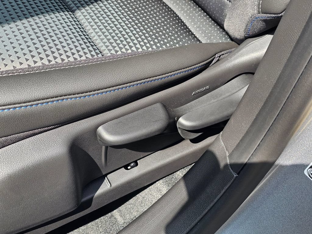 New 2026 Chevrolet Trax LT w/ Midnight Edition FWD image 22