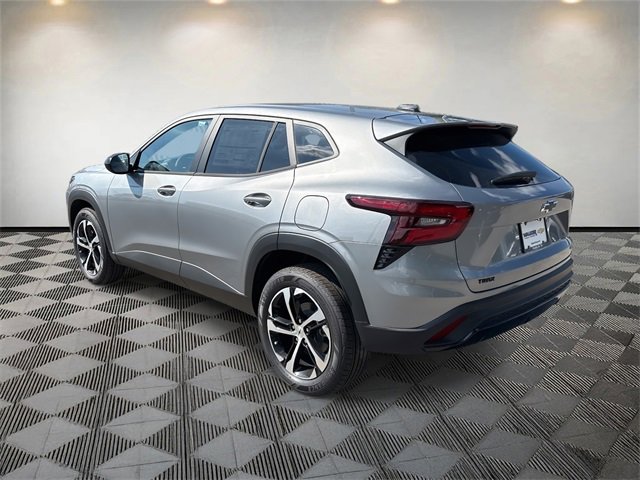 New 2026 Chevrolet Trax RS w/ Driver Confidence Package image 3
