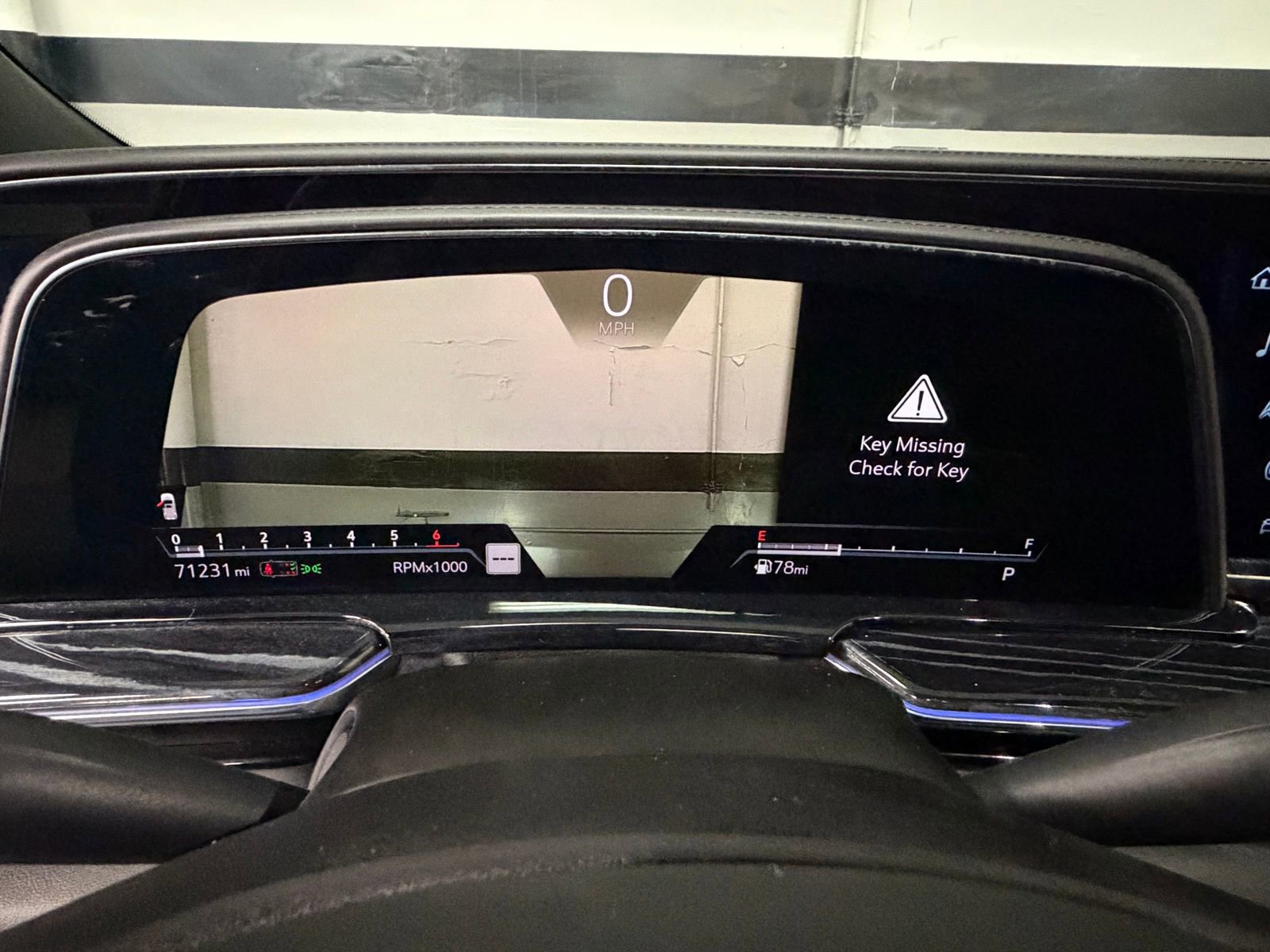 Used 2021 Cadillac Escalade Sport w/ Driver Assist Tech Package image 23