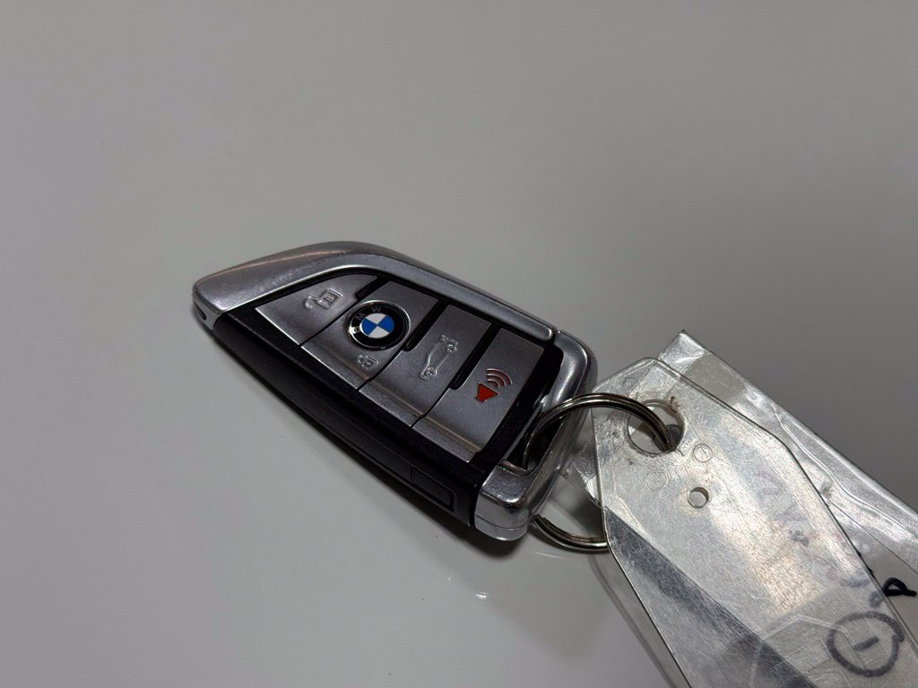 Used 2020 BMW M760i xDrive w/ Luxury Rear Seating Package AWD/4WD image 47