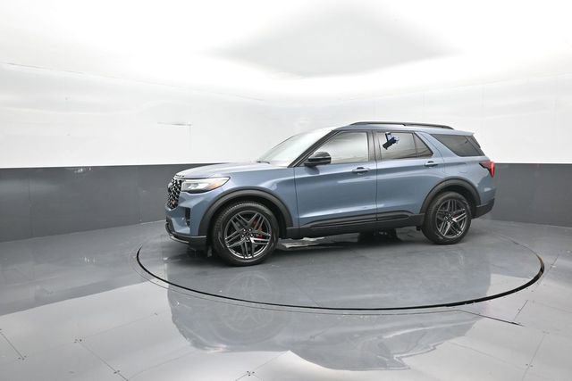 New 2026 Ford Explorer ST w/ Sun And Sound Package image 4