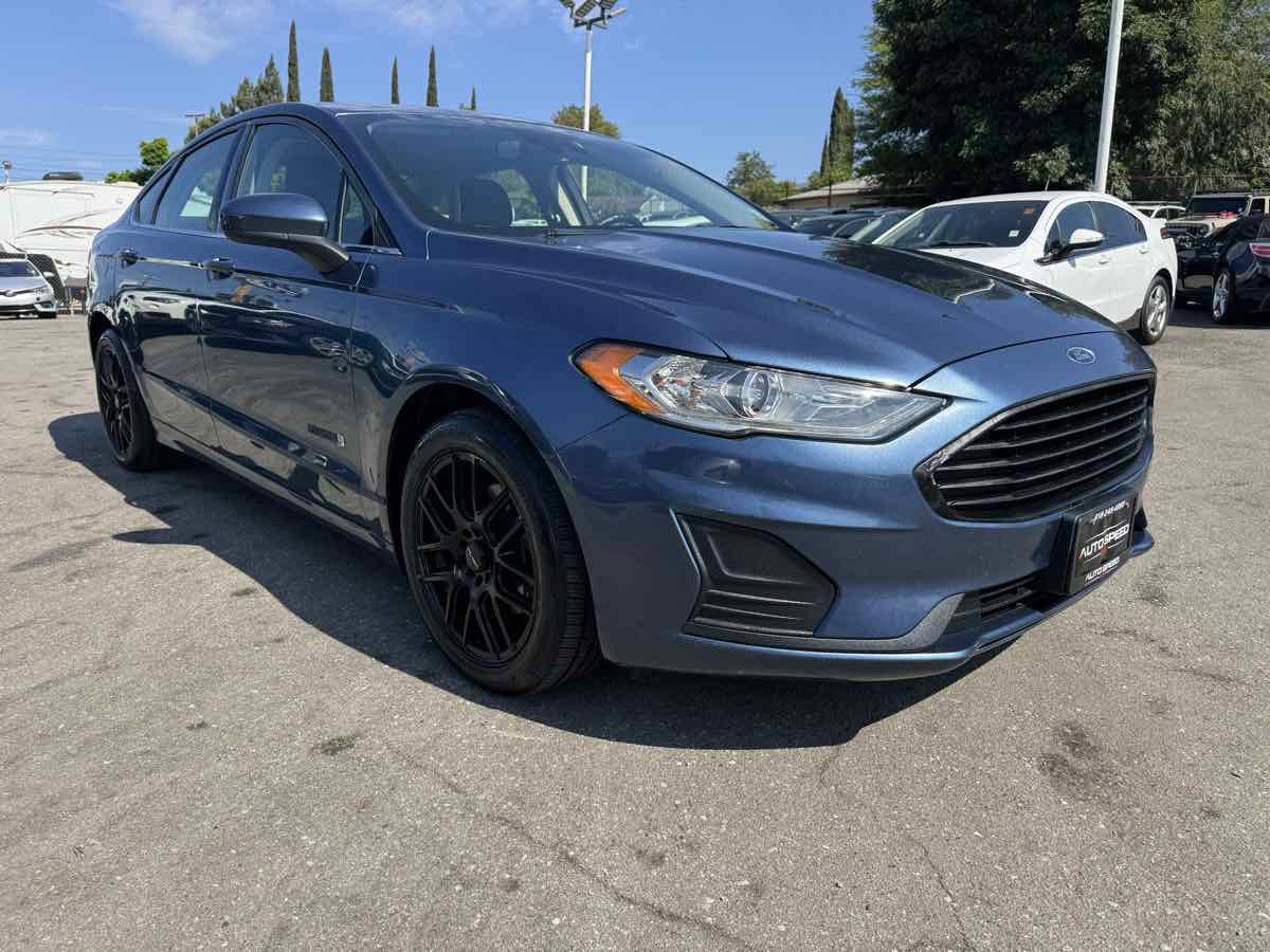 Used 2019 Ford Fusion SE