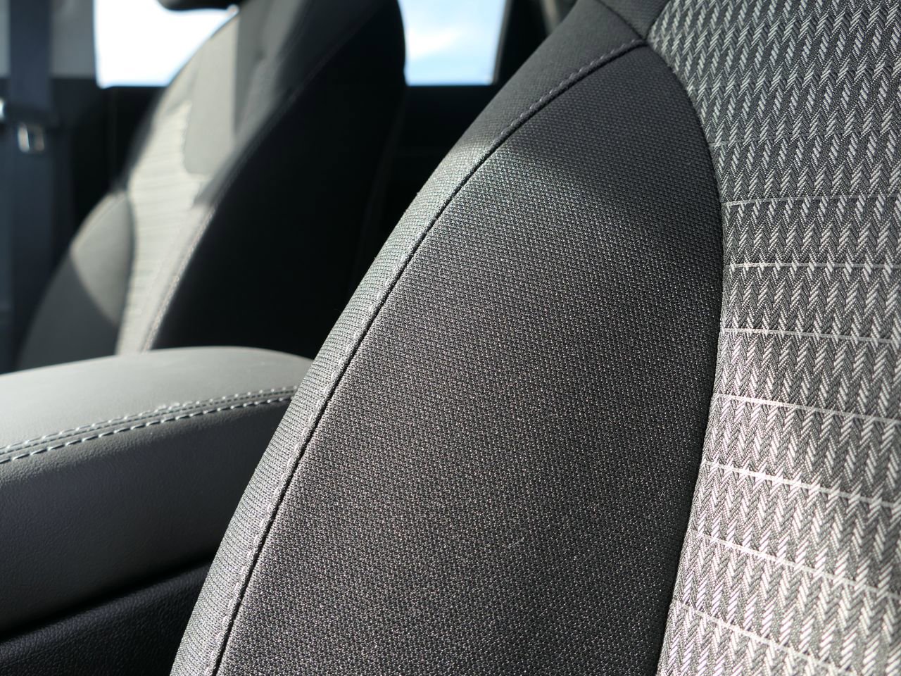 New 2026 Kia Sorento LX image 10