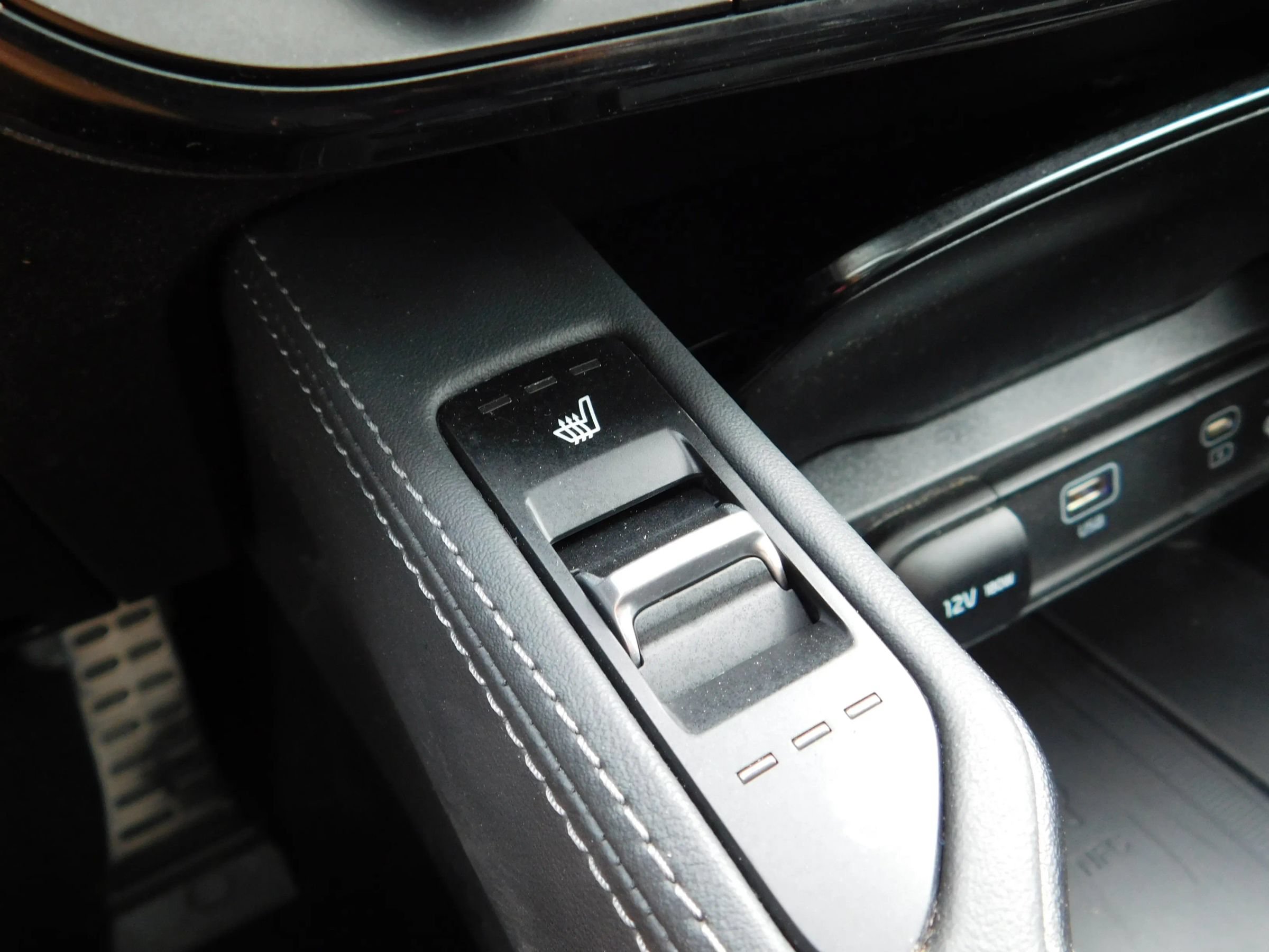 Used 2024 Kia Telluride SX AWD/4WD image 24
