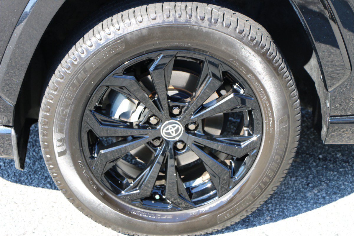 Used 2022 Toyota RAV4 SE AWD/4WD image 14