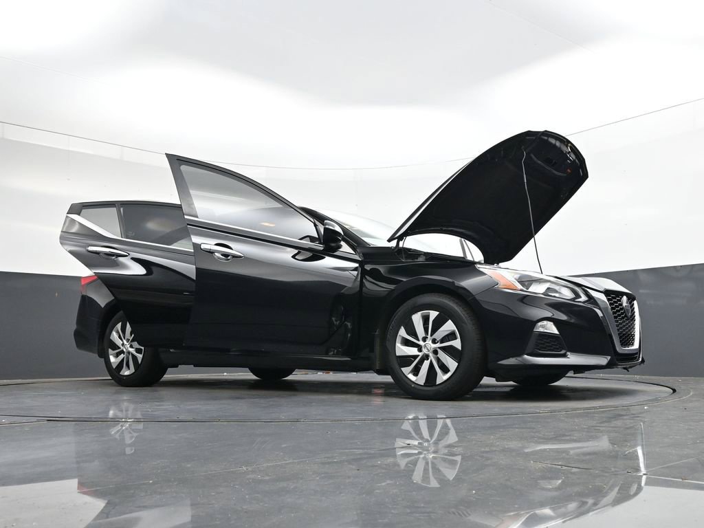 Used 2020 Nissan Altima 2.5 S FWD image 46