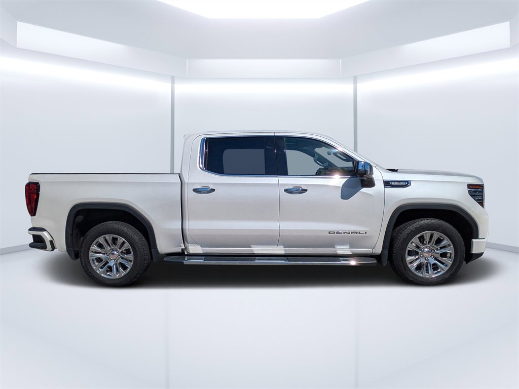 Used 2022 GMC Sierra 1500 Denali w/ Technology Package image 2